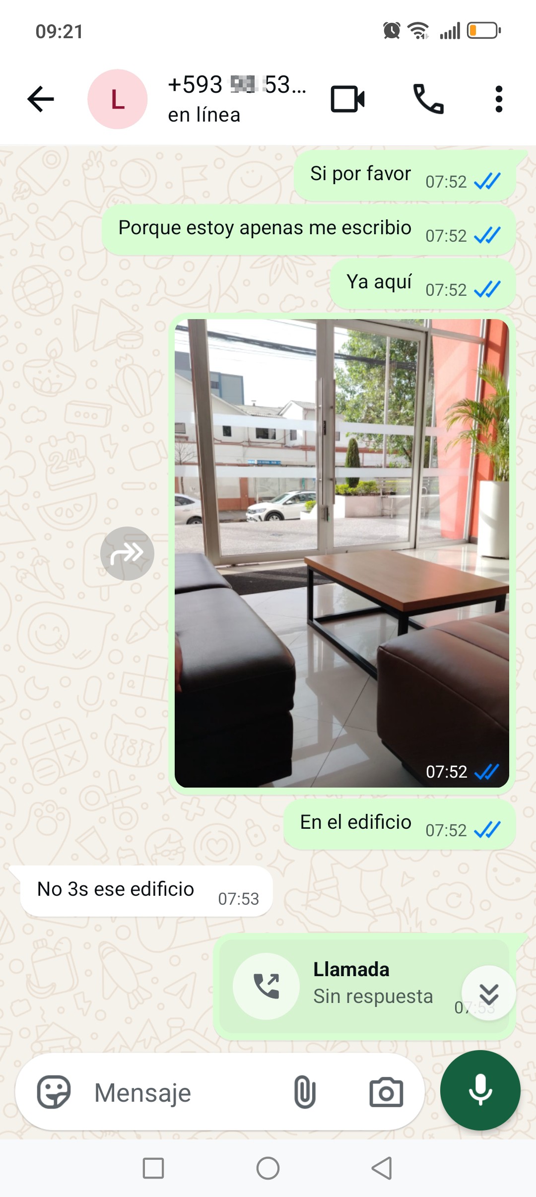 Department Scams Av. Colón