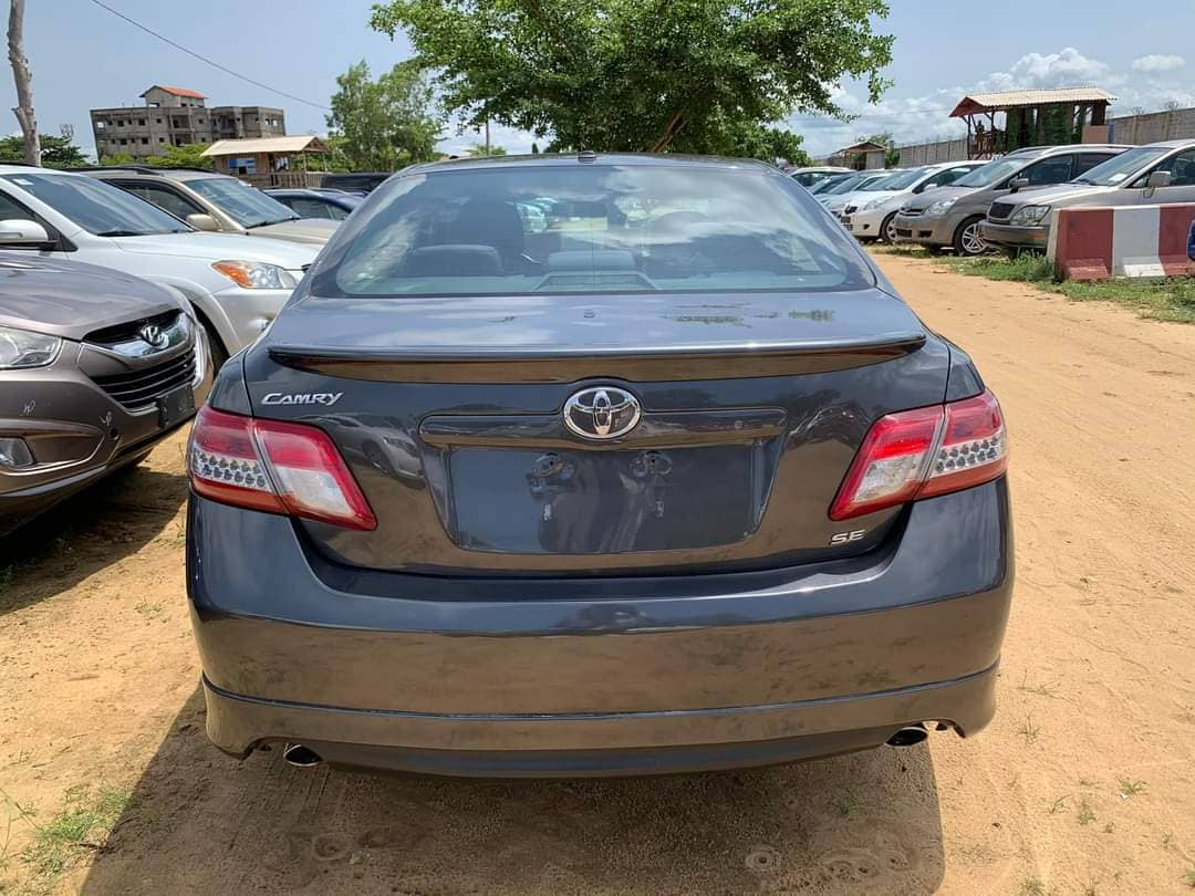 car vehicle to be purchased  - image 2