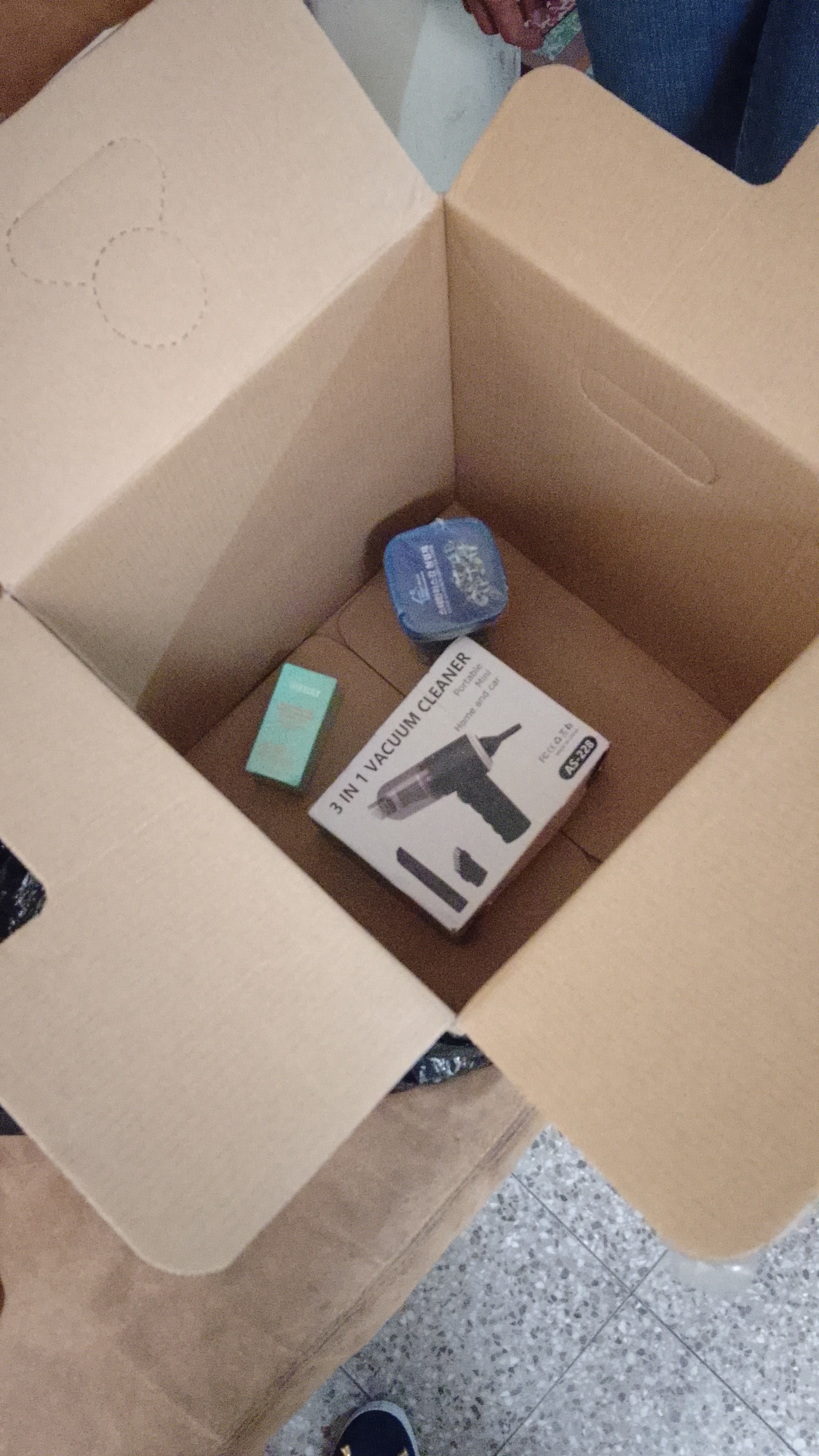 scam in mystery boxes