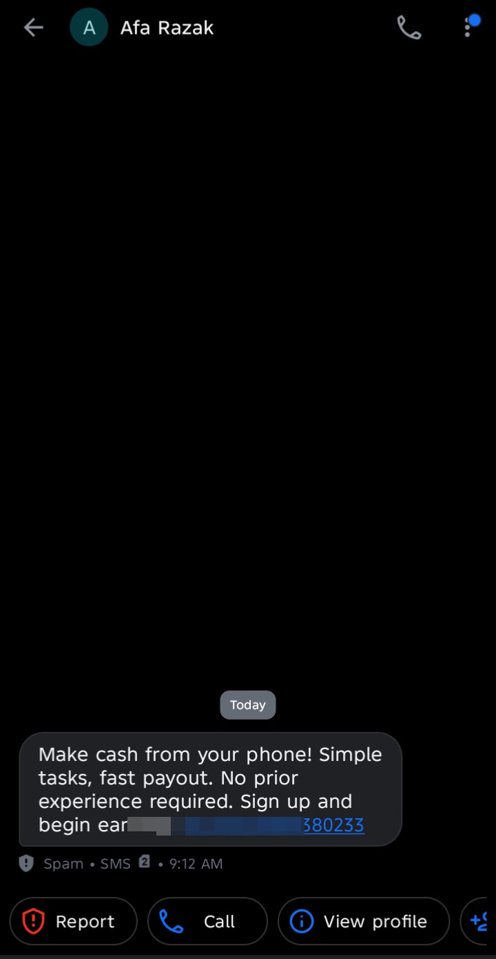 This is one of the messages I've been receiving for the past weeks I don't know if its a scam or not