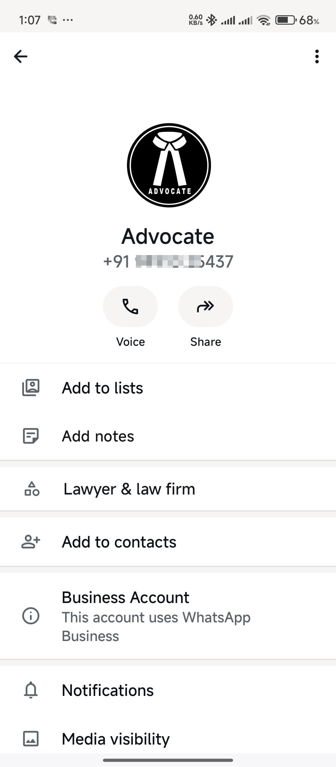 falthu gadu Andhariki cal cheysi mari paisalu aduguthudu neyn advocate ani mali black falthu gadu 